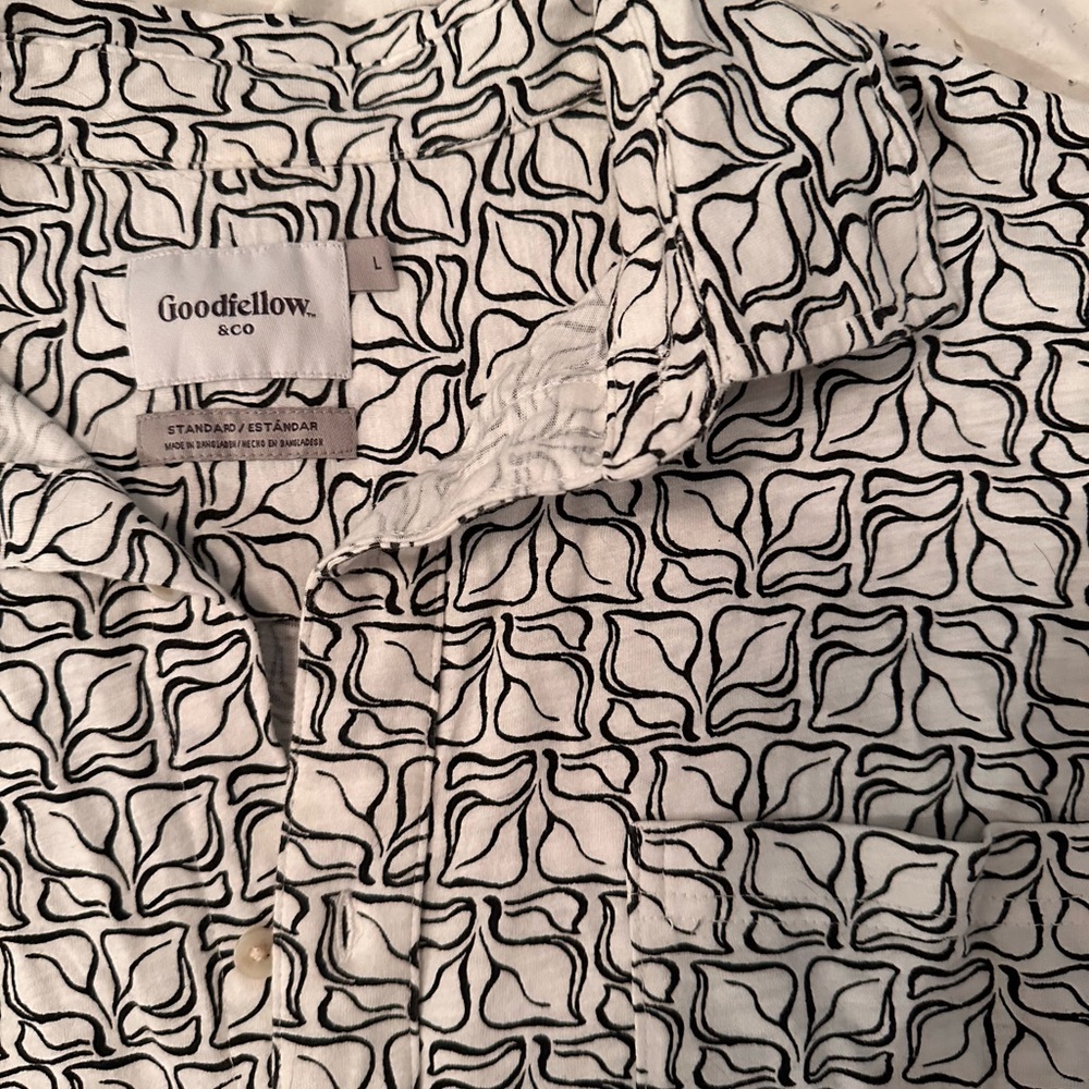 Funky Pattern Button Up - Picture 2 of 2